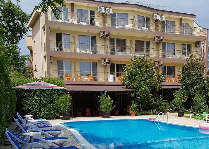 Family Hotel Magnolia Slăntjev Brjag foto